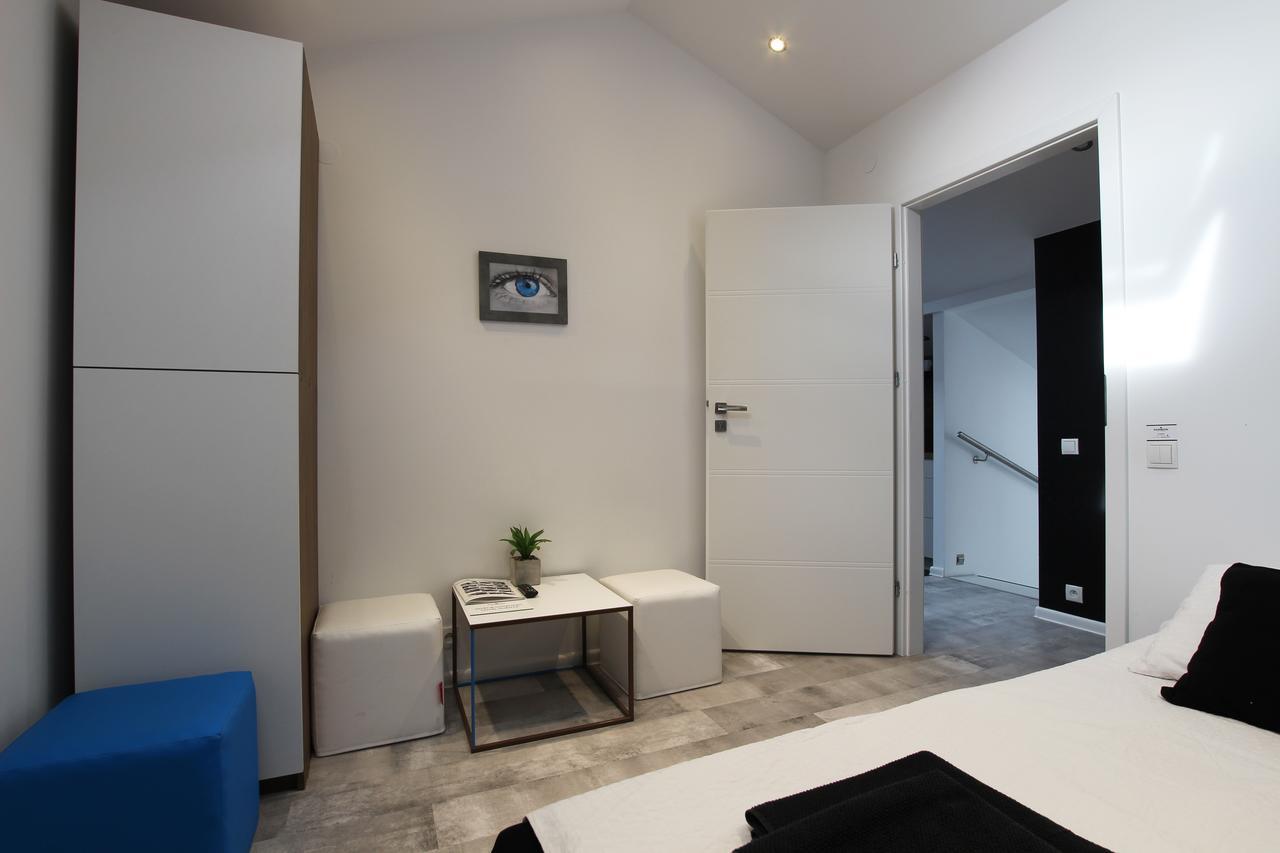 Rainbow Apartments 1 คราคูฟ ภายนอก รูปภาพ